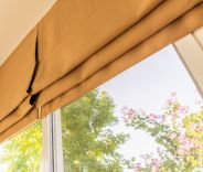 Roman shades for windows